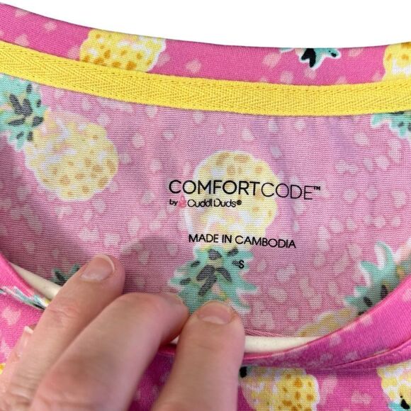 🍍Set! Small Cuddle Duds summer Short Sleeve Top
Cropped Pant 2-Pc Pajama set - Picture 11 of 14